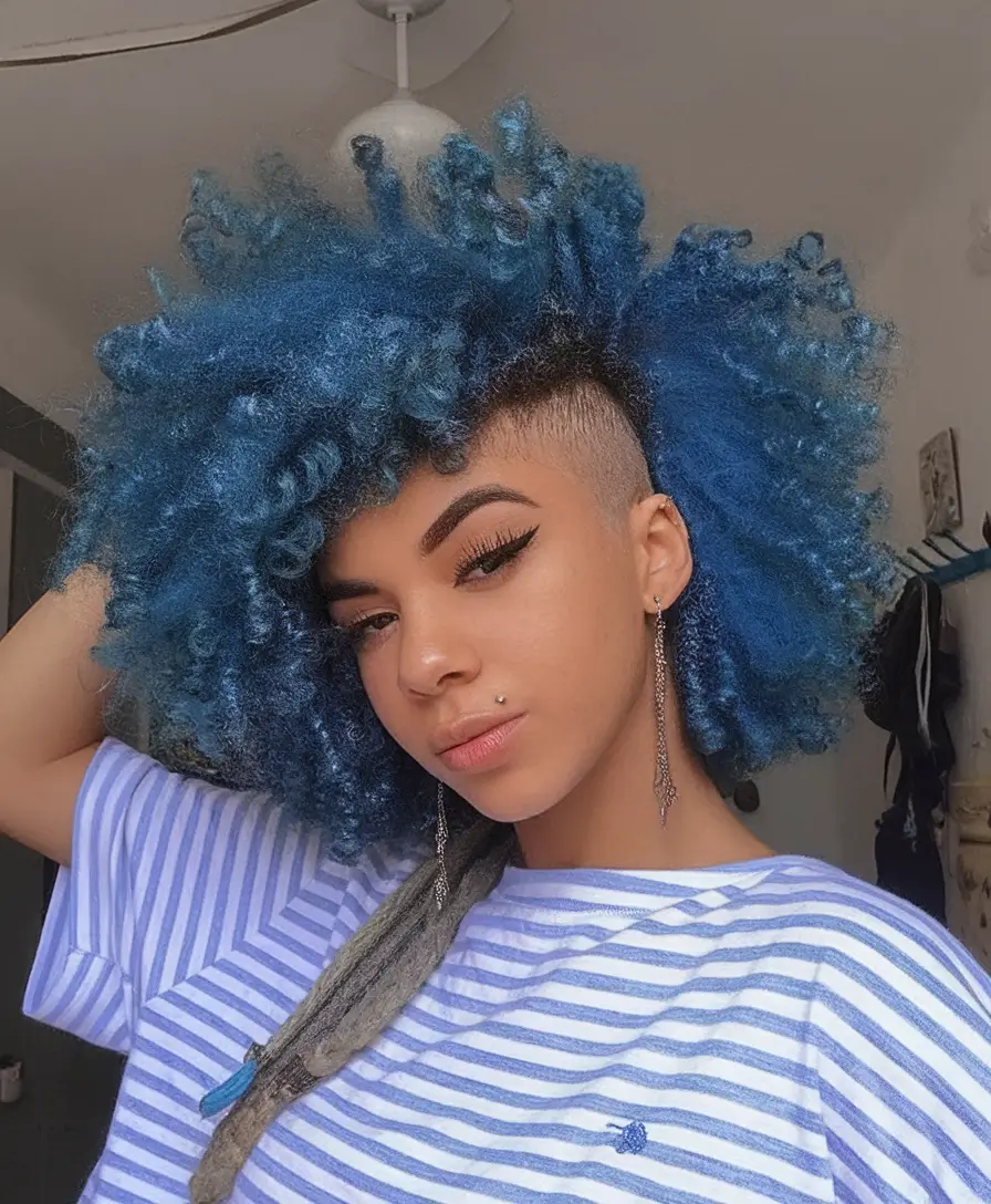 Wigs Hairstyle Summer 2025: Stylish Inspiration Blue Kinky Curly Mohawk Energy