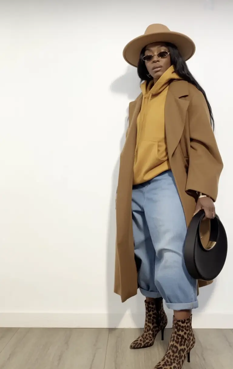 2025 Fall outfits Trends for Plus Size Women Streetwear Chic With A Leopard Twist