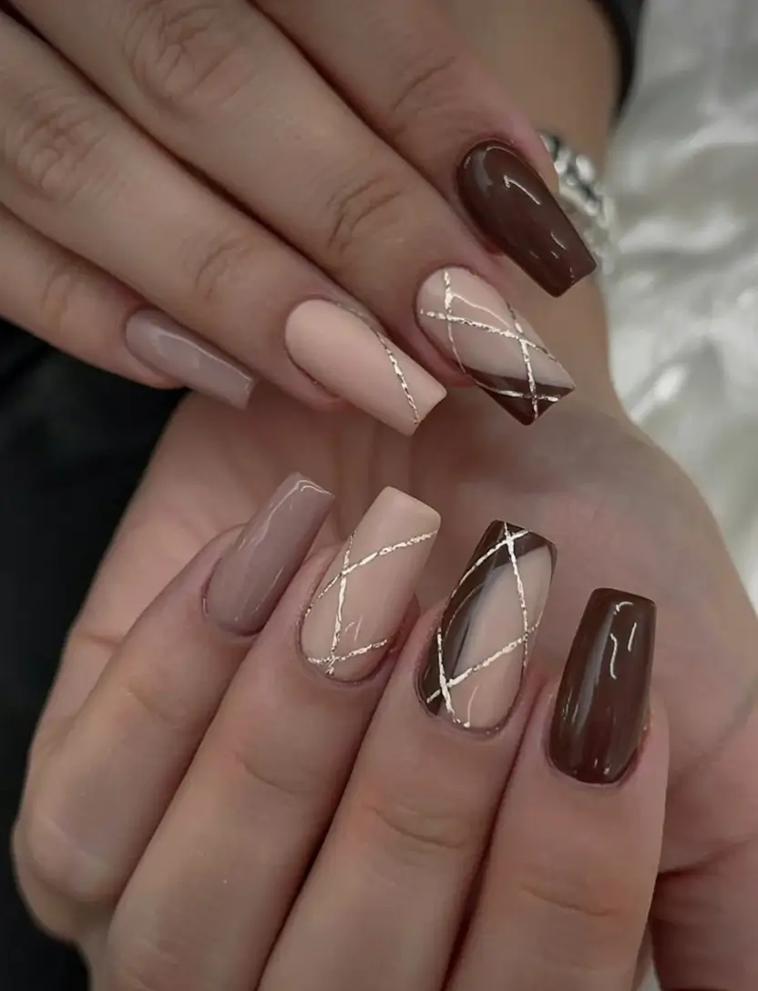 Autumn Nail Design Inspiration 2025 Chocolate Plaid Perfection
