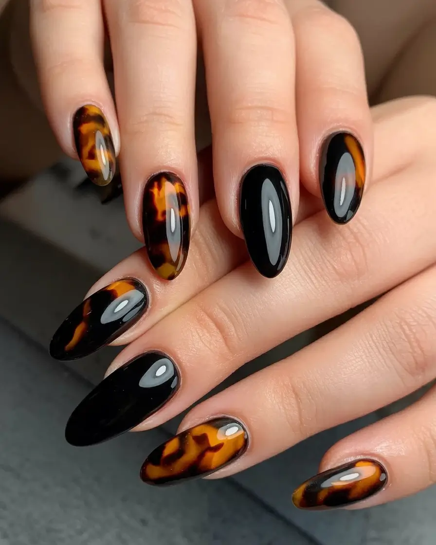 autumn nails color 2025 Glossy Noir Meets Luxe Tortoise