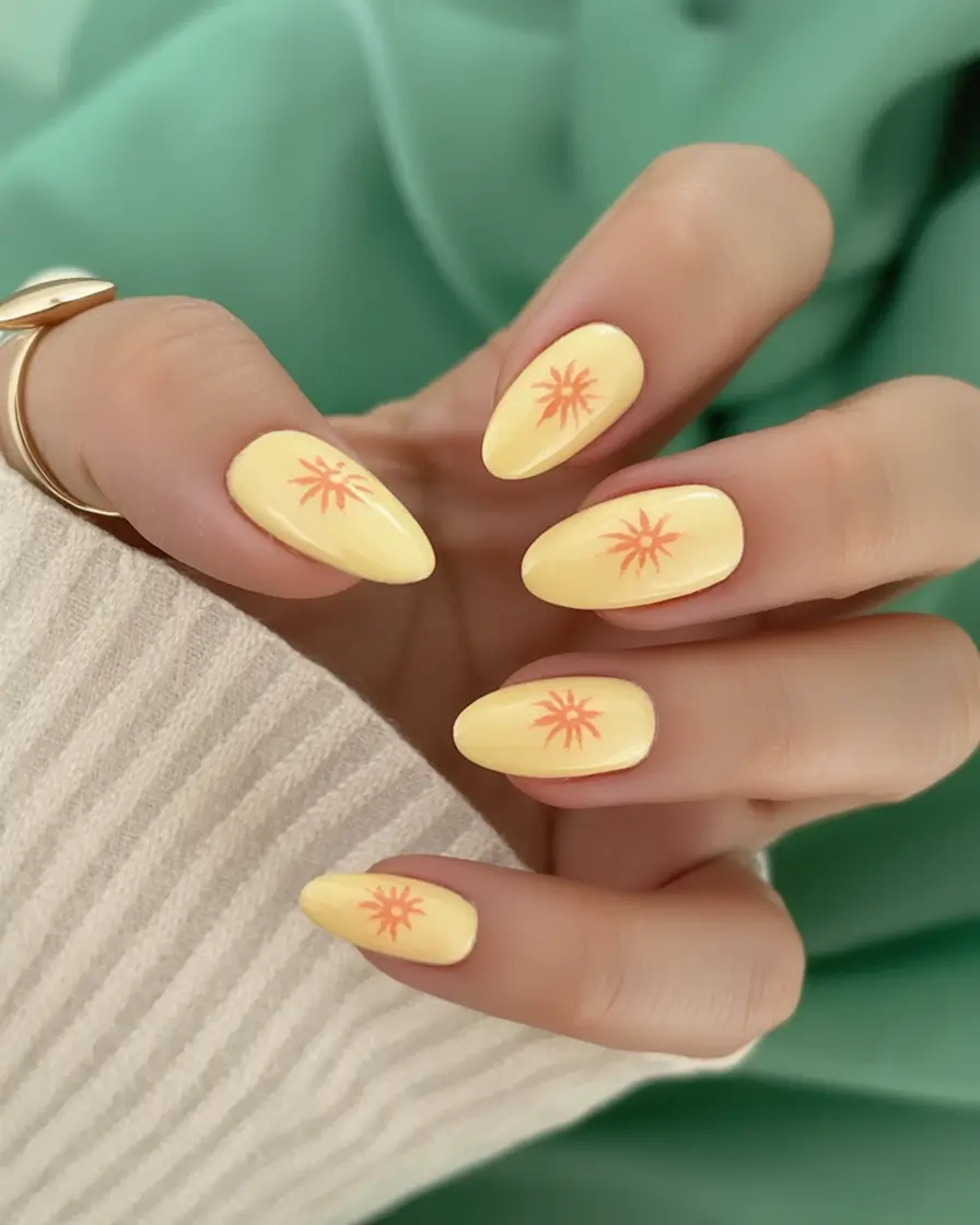 Cute Butter Yellow Nail Ideas to Try This Season Retro Starburst Play