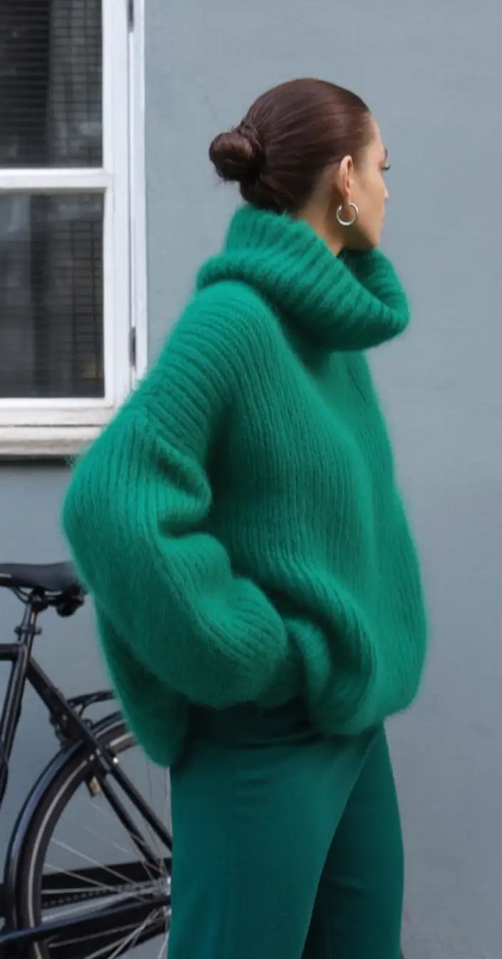Fall Fashion Refresh – New outfits Ideas for 2025 Emerald Escape The One Color Wonder
