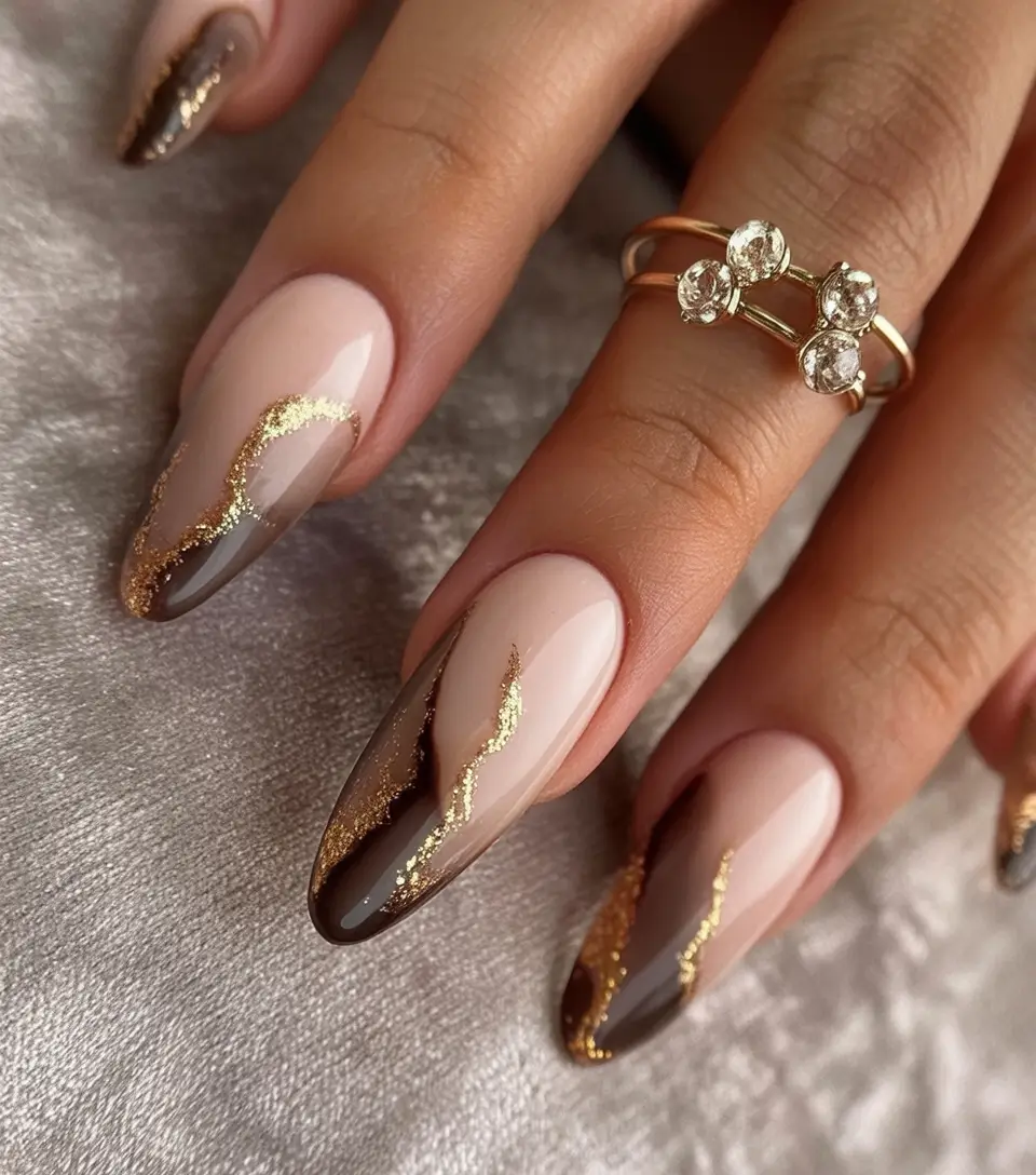 fall nails art ideas 2025 Golden Edge Chocolate Swirl