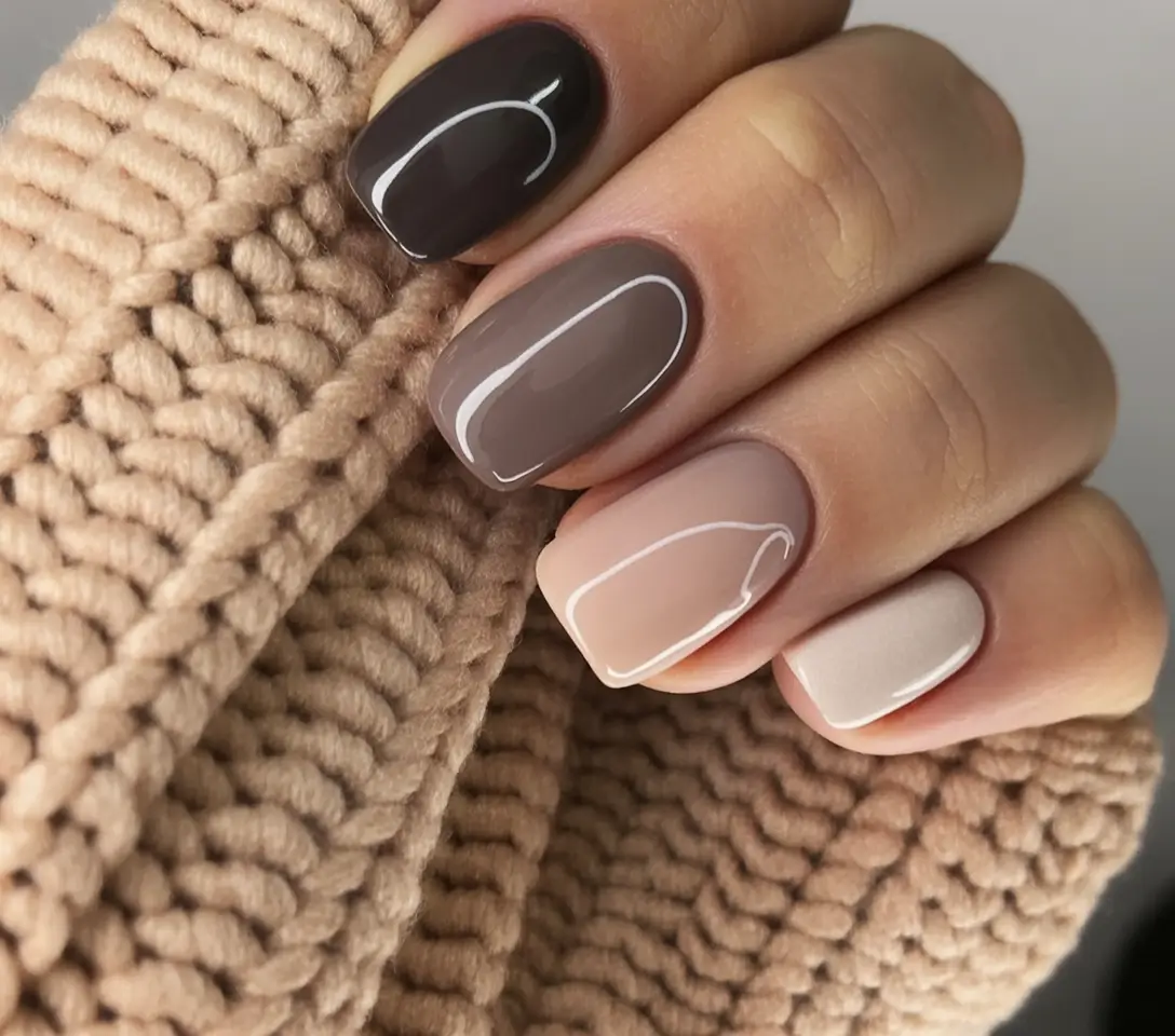 minimalist fall nails 2025 Mocha Gradient with White Contour
