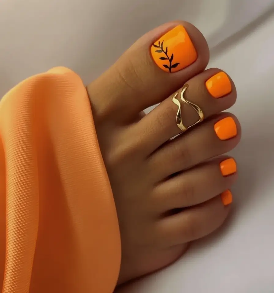 Pretty Toe Nail Ideas for September 2025 Autumn Leaf Orange