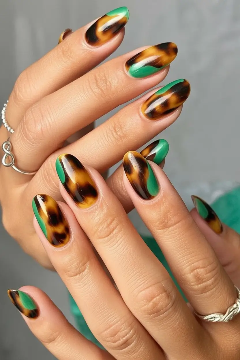 Trendy Fall Season Nails Designs Ideas 2025 Modern Tortoiseshell Drama