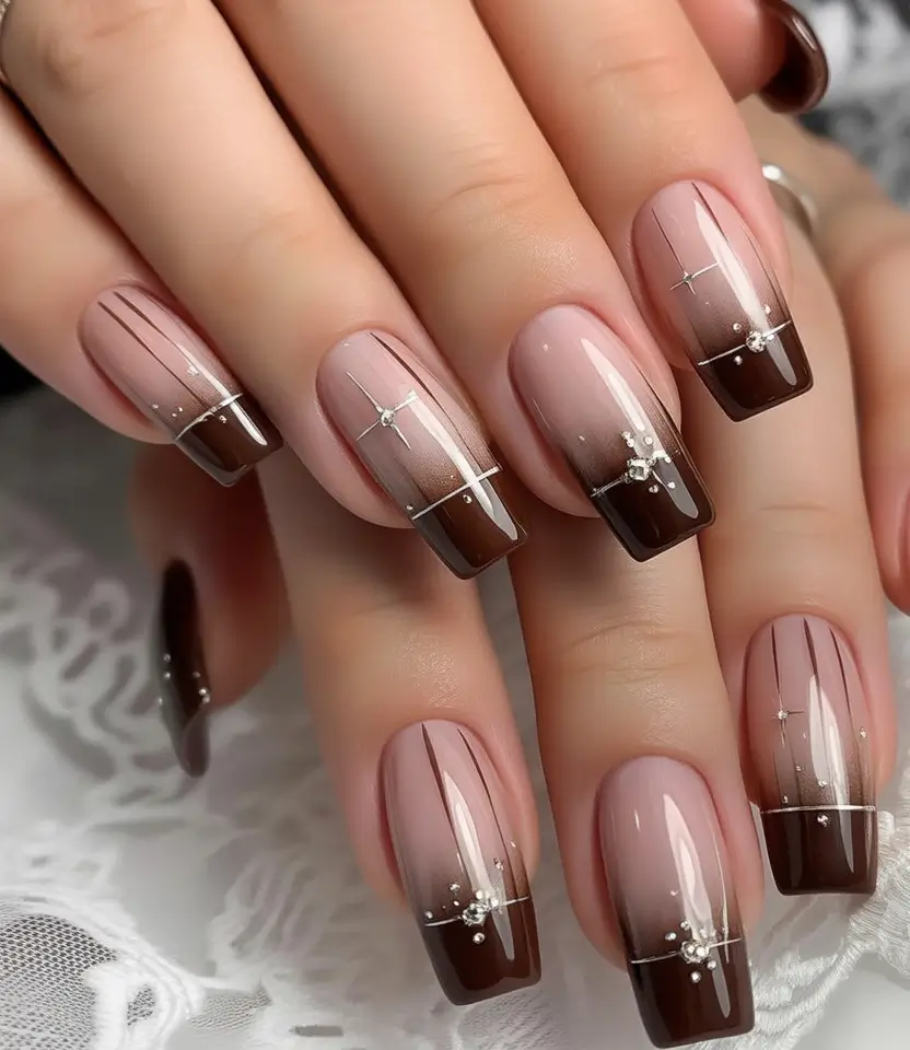 Trendy Shades of Fall Nail Colors 2025 Glazed Mocha Ombré Sparkle