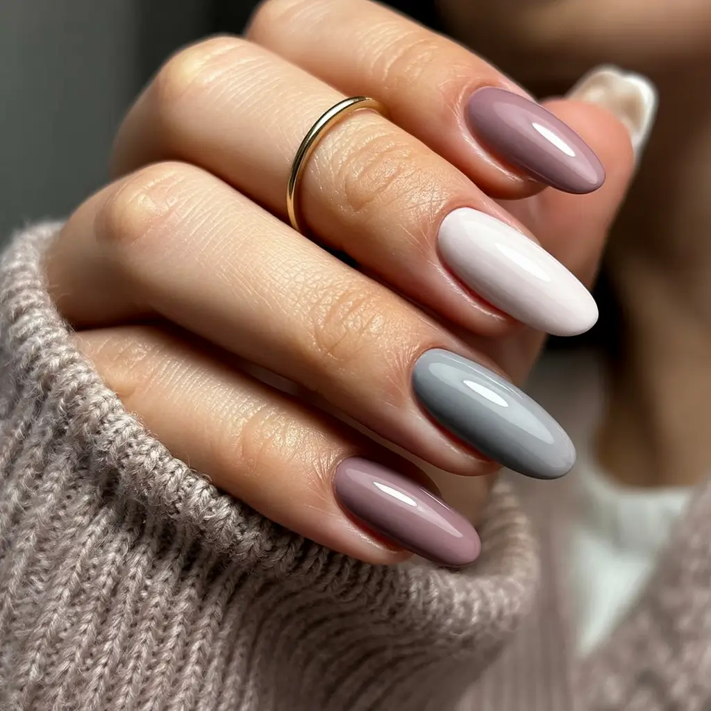 Elegant Neutral Fall Nails 2025 Muted Mauve Mix