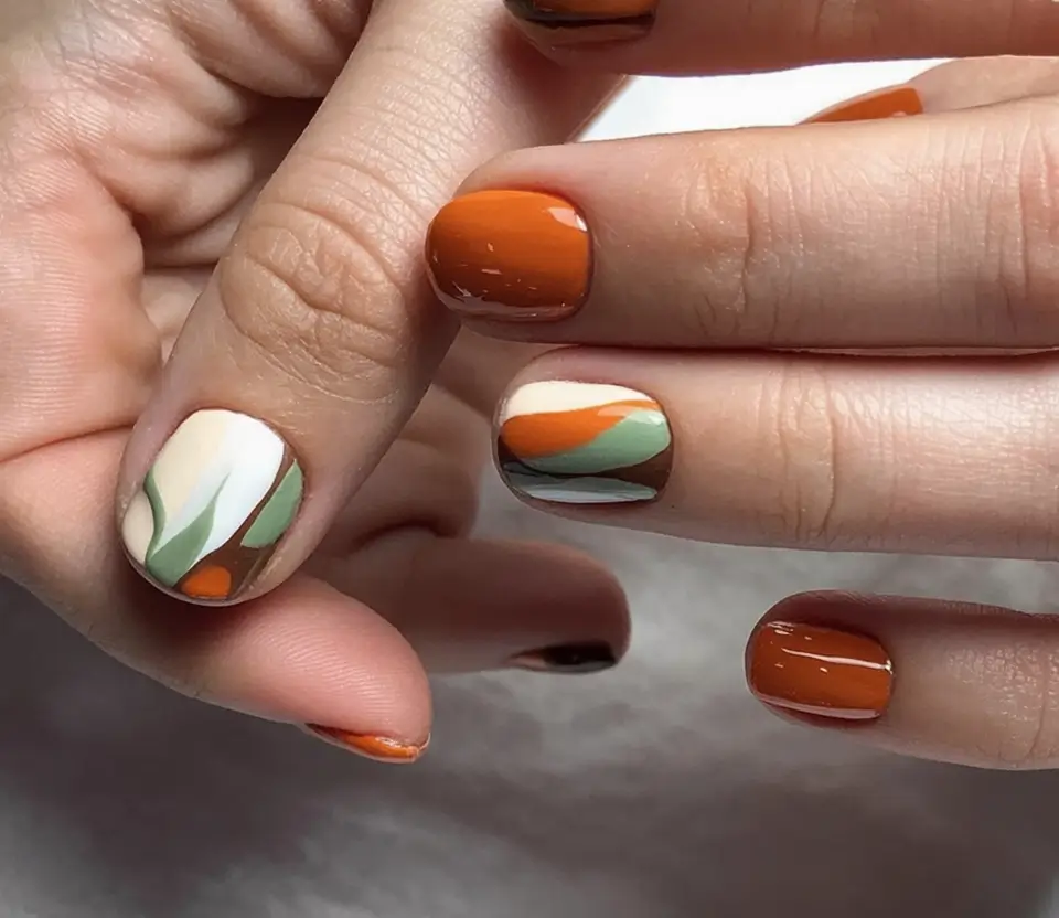 Fall nail designs 2025 Earthy Autumn Short Squares