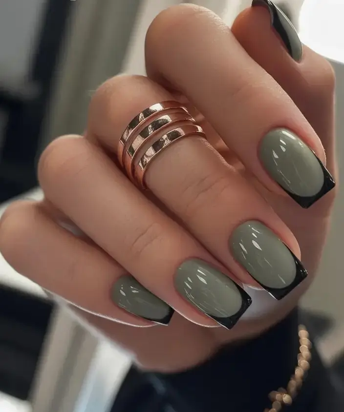 Subtle and Chic Fall Nails 2025: Elegant Designs for a Cozy Autumn Look