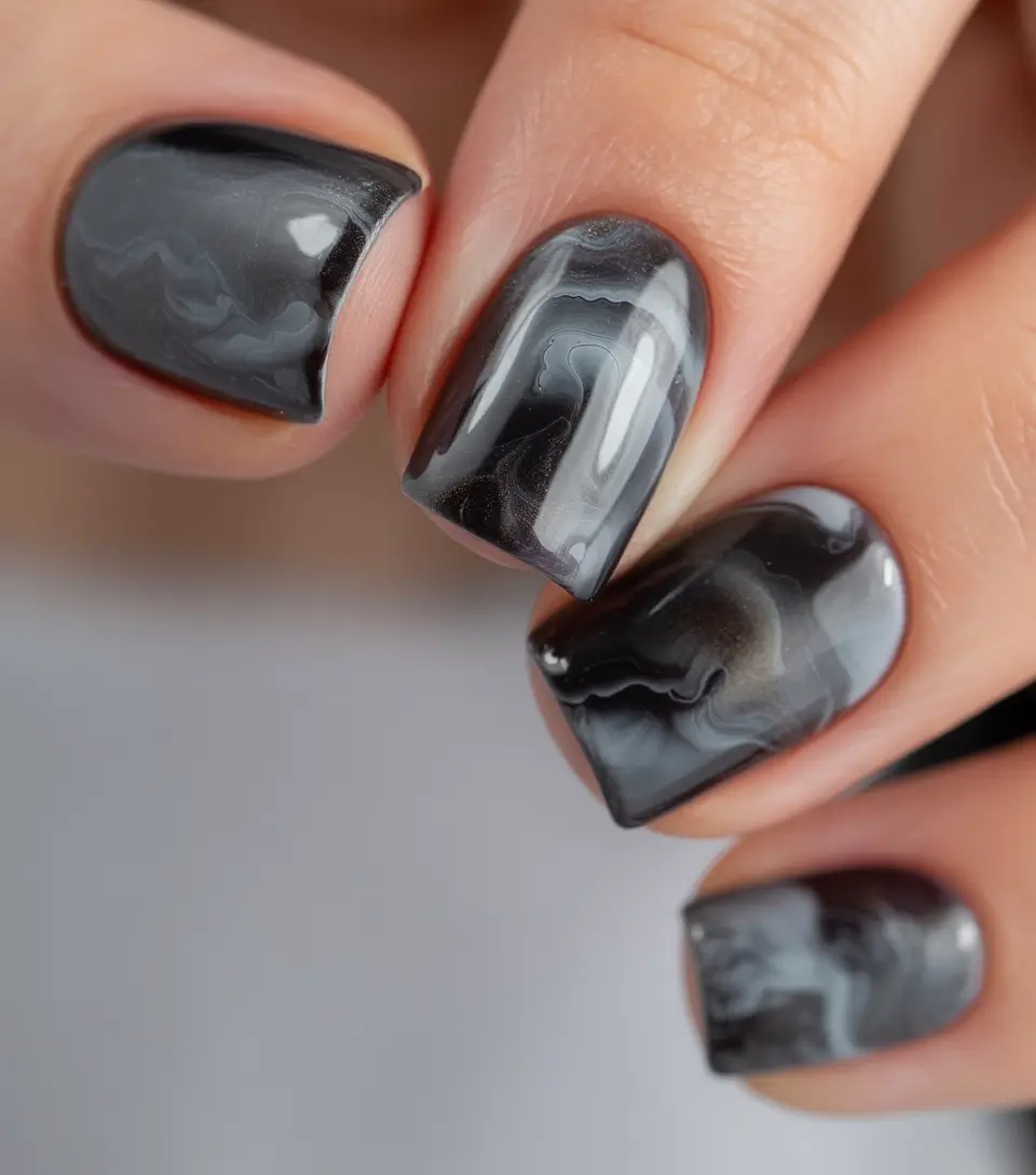 fall winter nails ideas 2025 2026 smoky quartz short nails