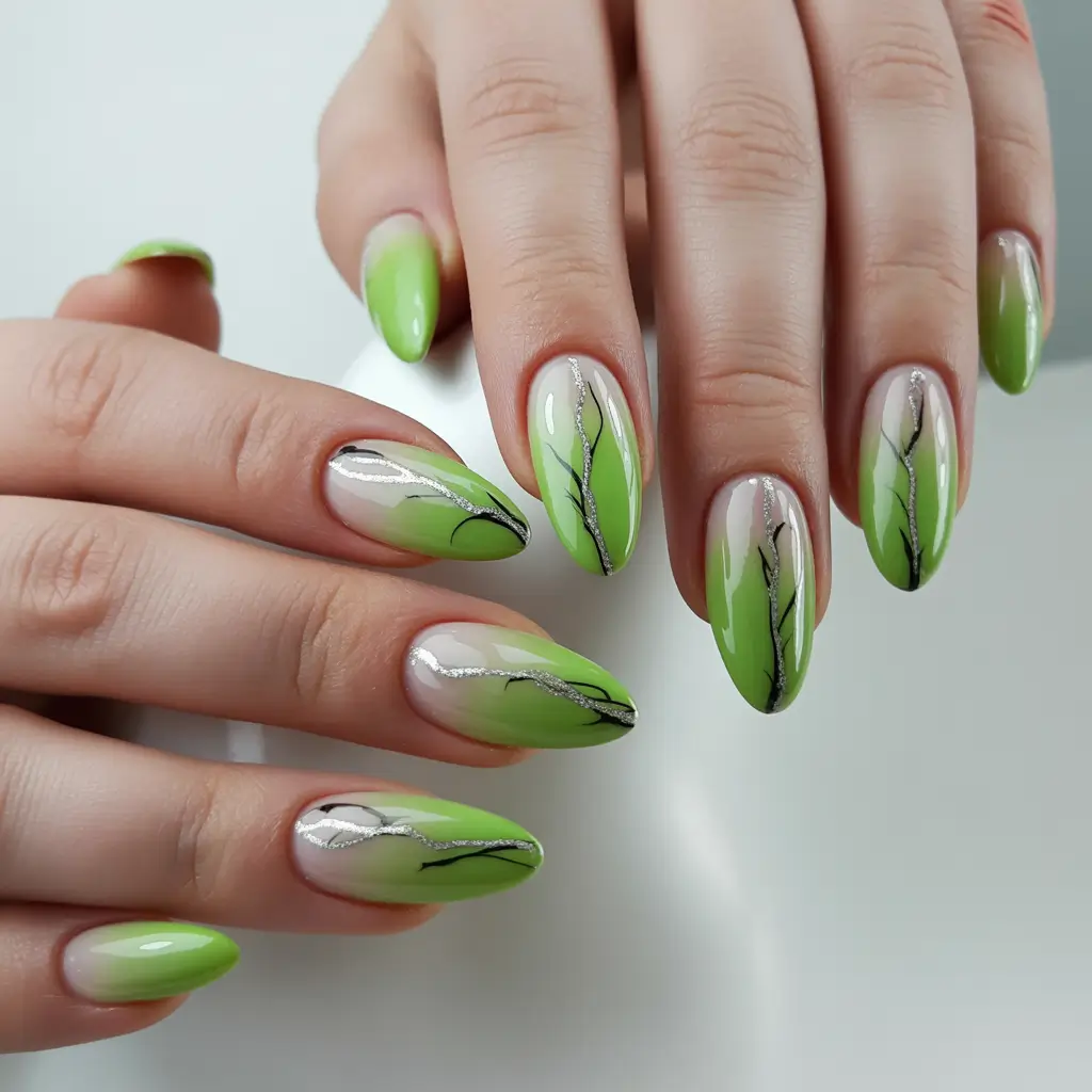 Trendy Fall & Winter Nail Colors 2025–2026 Leafy Green Gradient