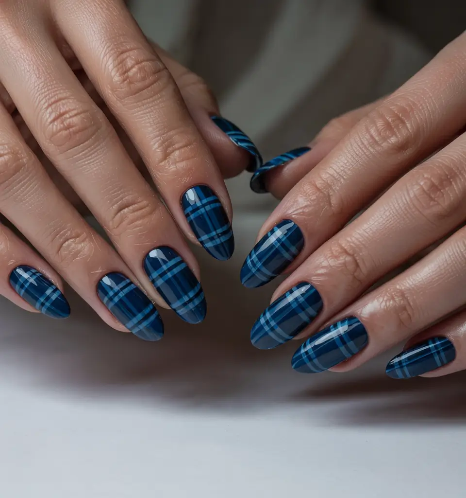 Blue Winter Nails 2025–2026 Blue Plaid Winter