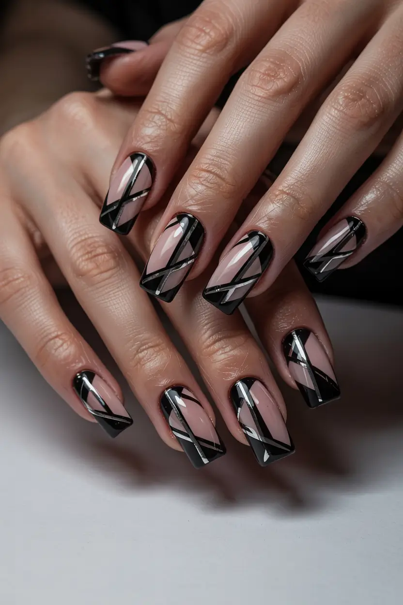 Everyday Cute Winter Nails 2025–2026 Modern Black and Nude Geometry