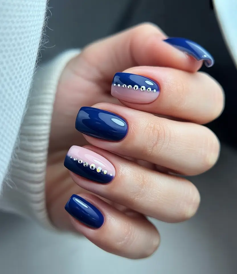 blue nails inspiration 2026 Pink and Navy